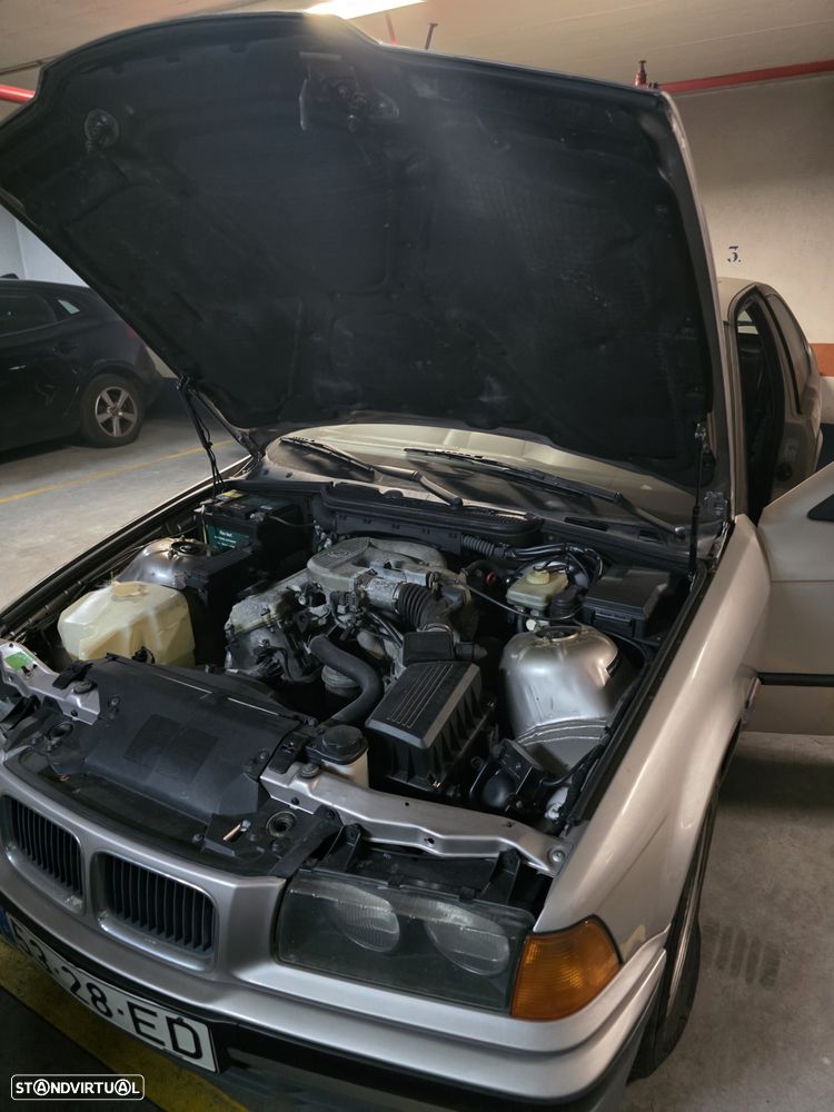 BMW 316 i Compact - 4