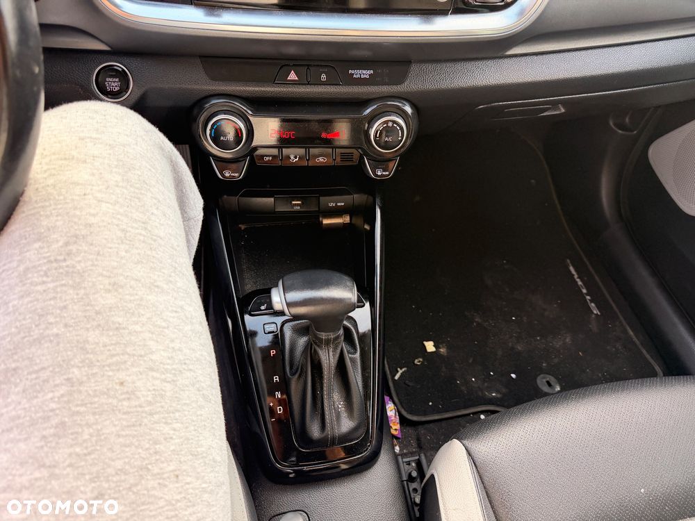 Kia Stonic 1.0 T-GDI OPF Mild Hybrid DCT7 GT-Line - 26