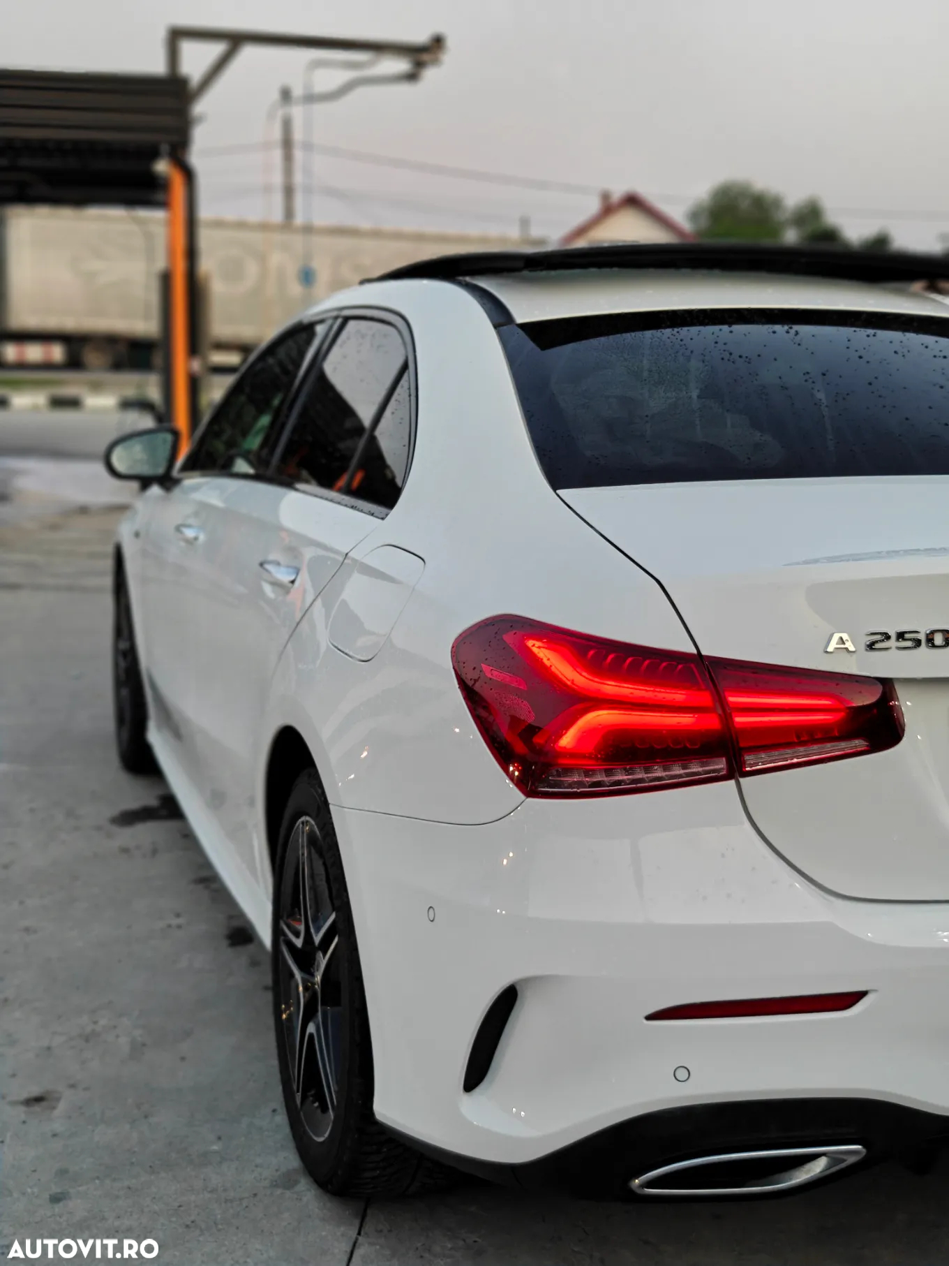 Mercedes-Benz A 250 e 8G-DCT Edition 2021 - 16