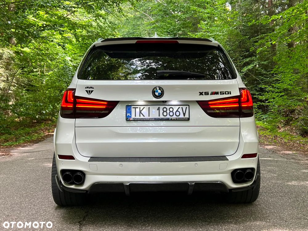 BMW X5 M M50i - 7