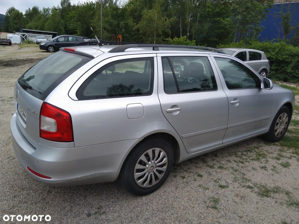 Skoda Octavia 1.8 TSI Ambiente - 3