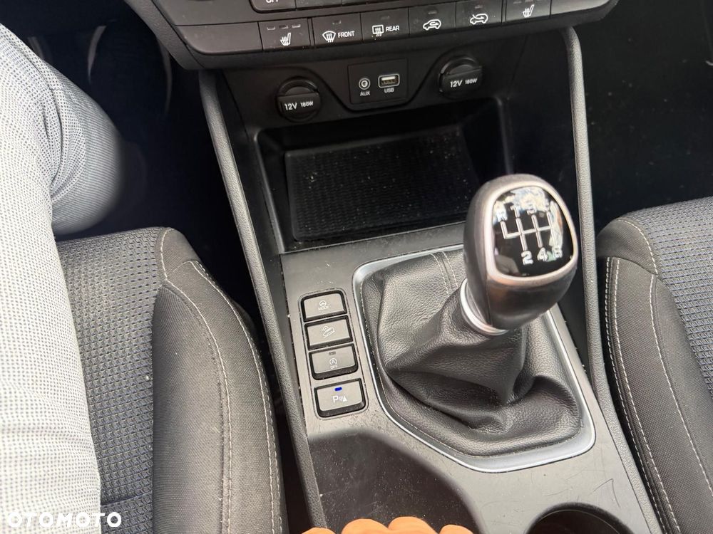 Hyundai Tucson - 8