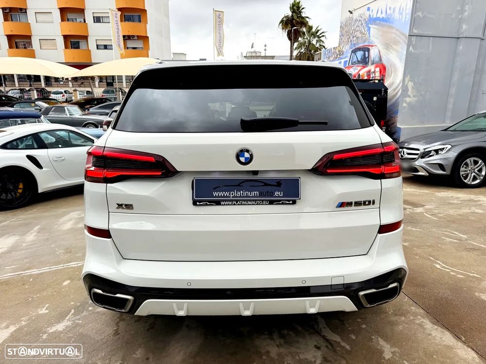 BMW X5 M50i - 4