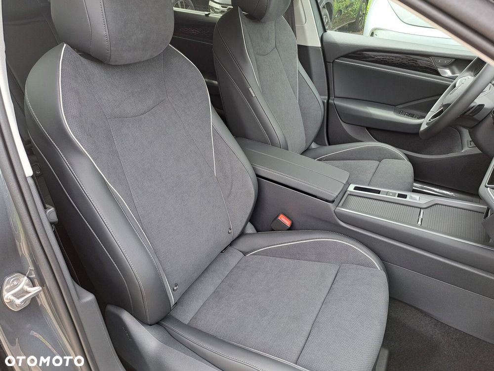 Volkswagen Passat - 16