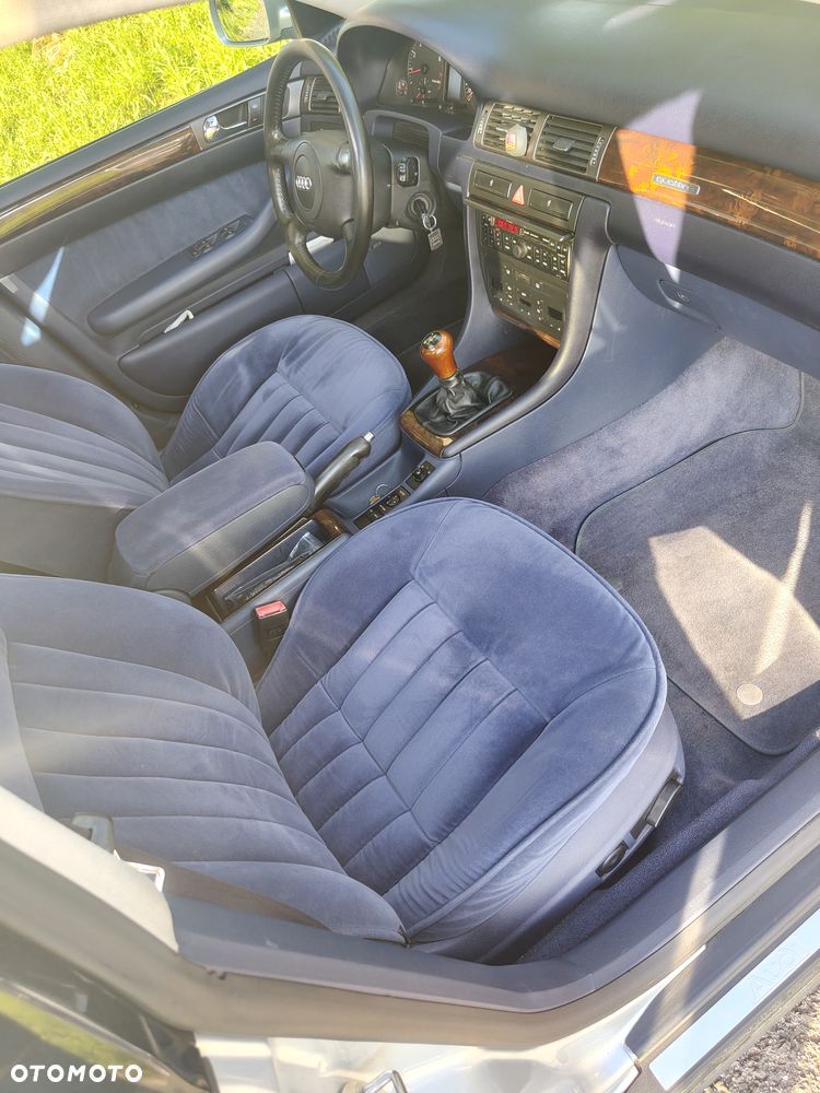 Audi A6 Limousine 2.8 Quattro - 11