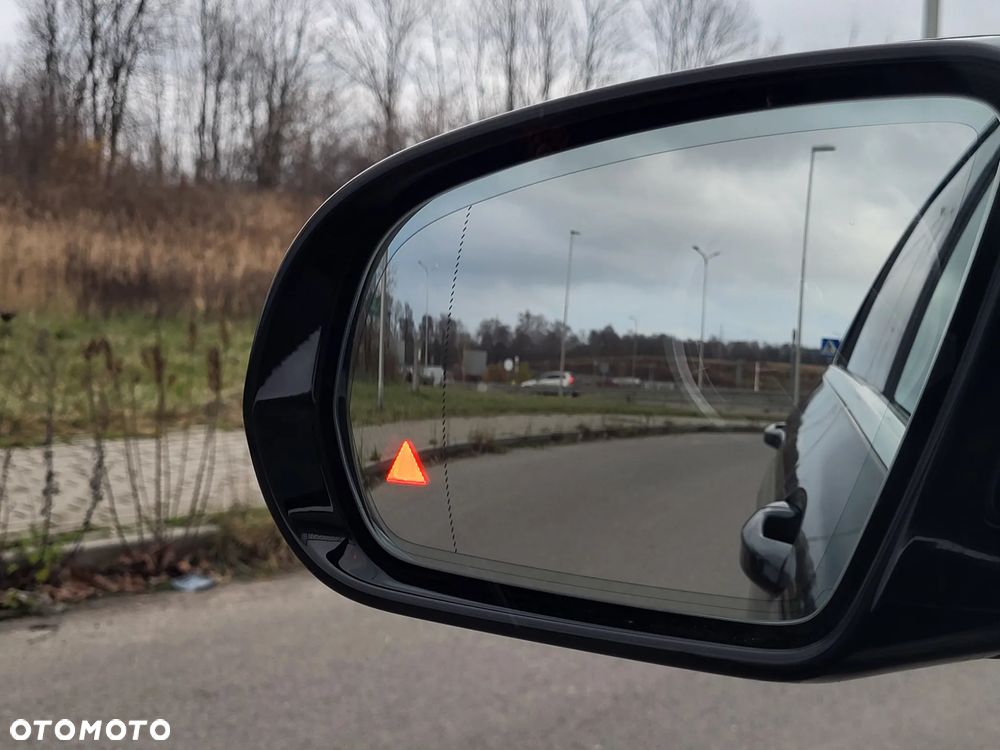 Mercedes-Benz Klasa E 220 d 4-Matic 9G-TRONIC - 9