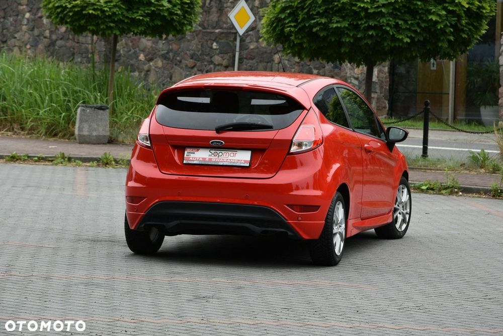 Ford Fiesta 1.6 TDCi Sport - 18