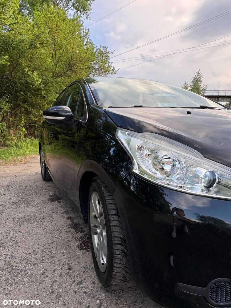 Peugeot 208 1.6 e-HDi Allure STT - 7