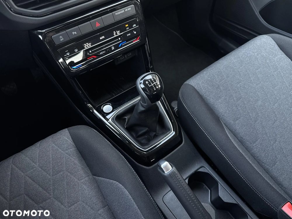 Volkswagen T-Cross 1.0 TSI Life Plus - 15