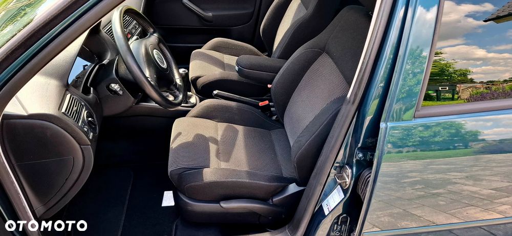 Volkswagen Golf 2.0 Trendline - 21