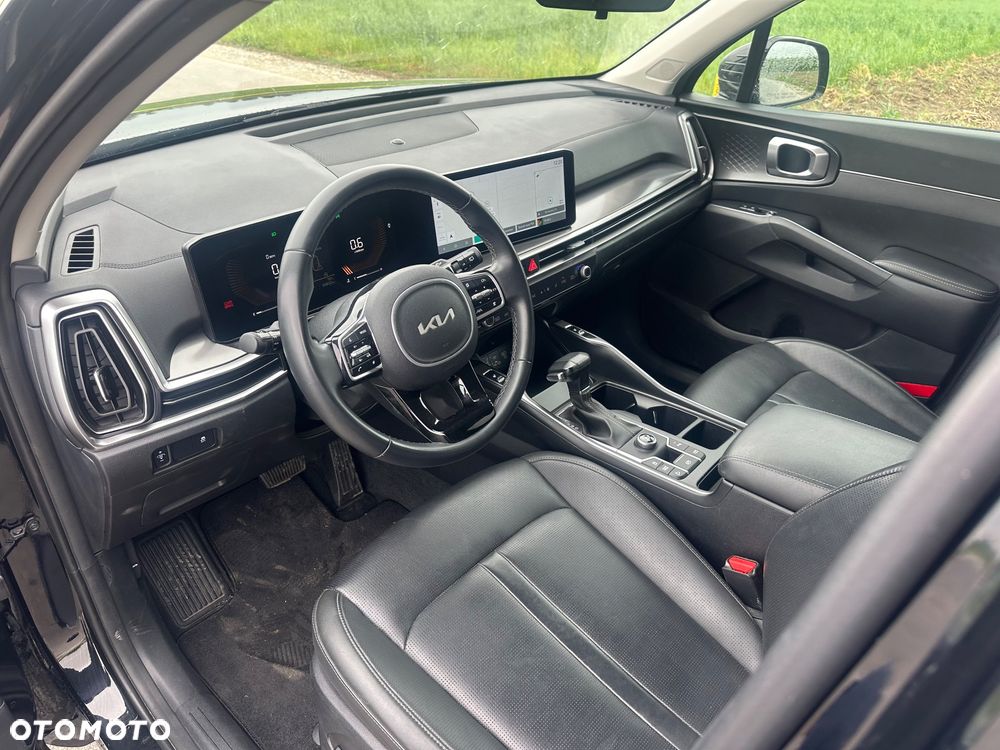 Kia Sorento - 4