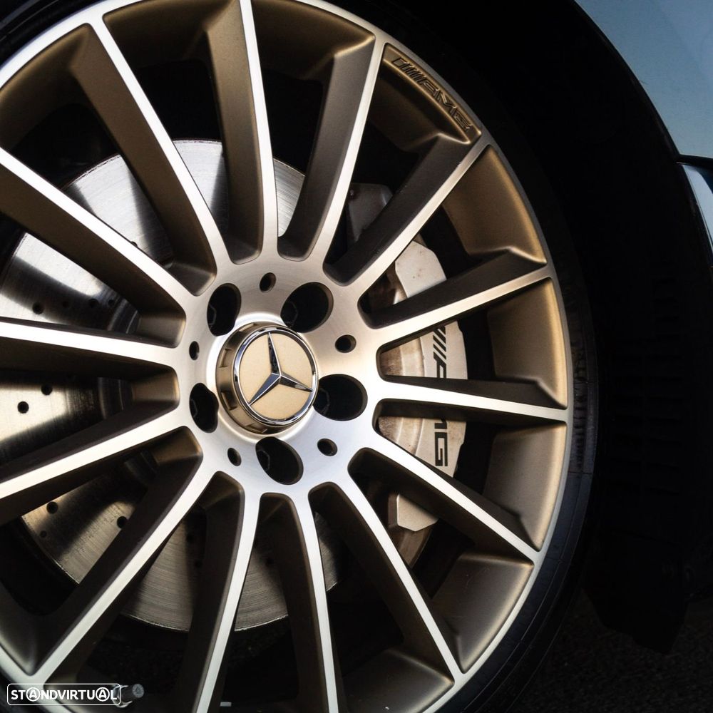 Mercedes-Benz A 35 AMG 4Matic Speedshift DCT 7G Edition 1 - 11