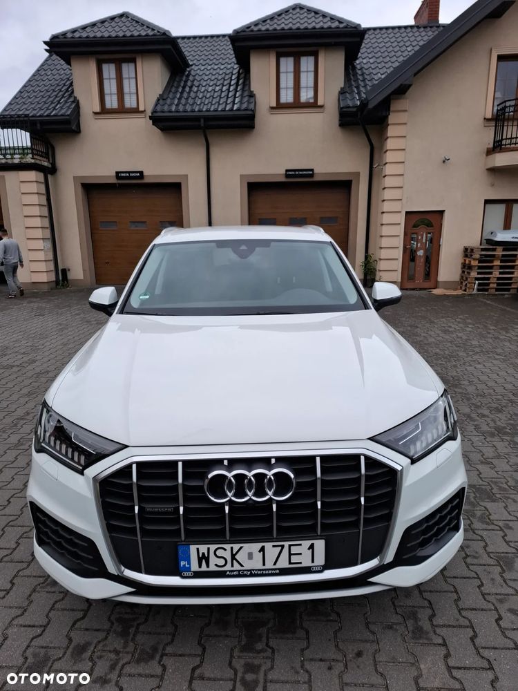 Audi Q7 - 1