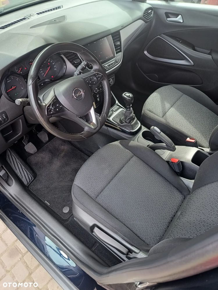 Opel Crossland X 1.2 T Eco Design Line S&S - 9
