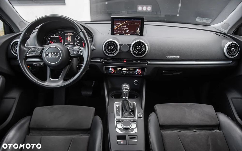 Audi A3 Sportback 40 TFSI Quattro S tronic - 28