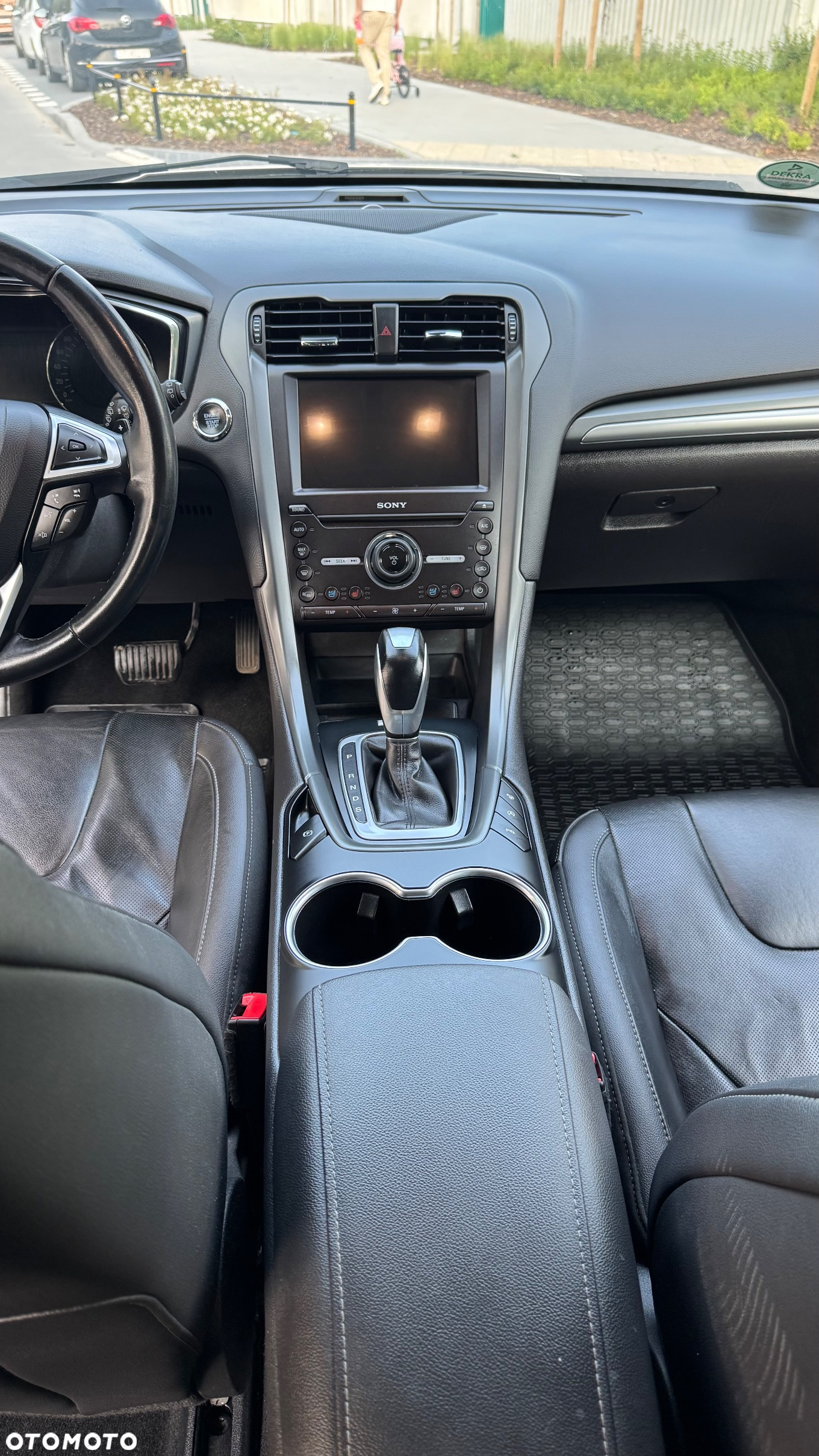Ford Mondeo - 10