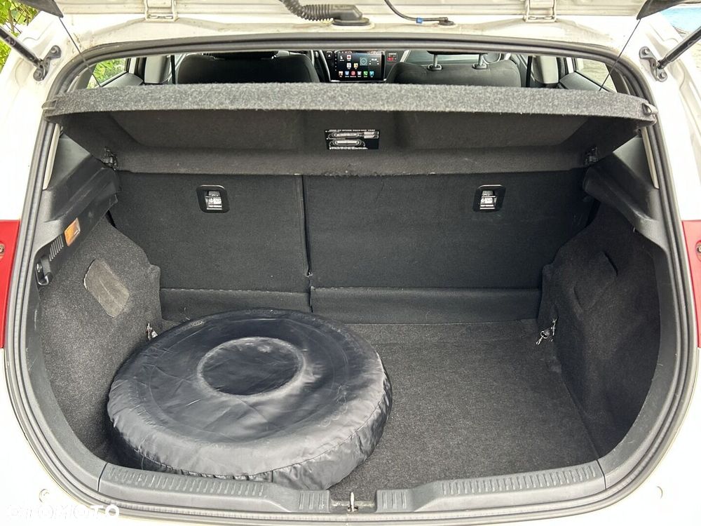 Toyota Auris 1.33 VVT-i Active - 20