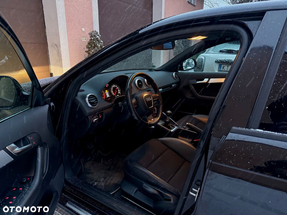 Audi A3 Sportback 1.8 TFSI S line Sportpaket (plus) - 25