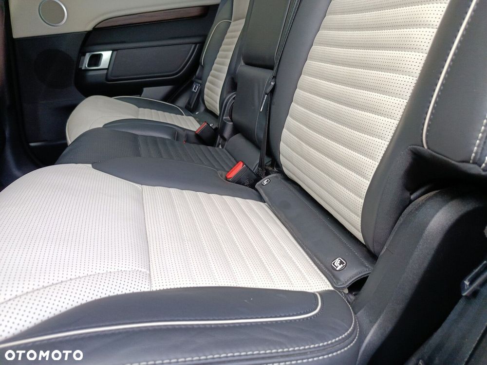 Land Rover Discovery - 40