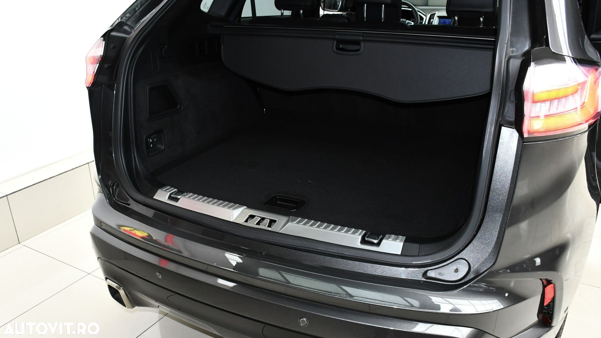 Ford Edge 2.0 EcoBlue Bi-Turbo 4x4 Aut. ST-LINE - 30