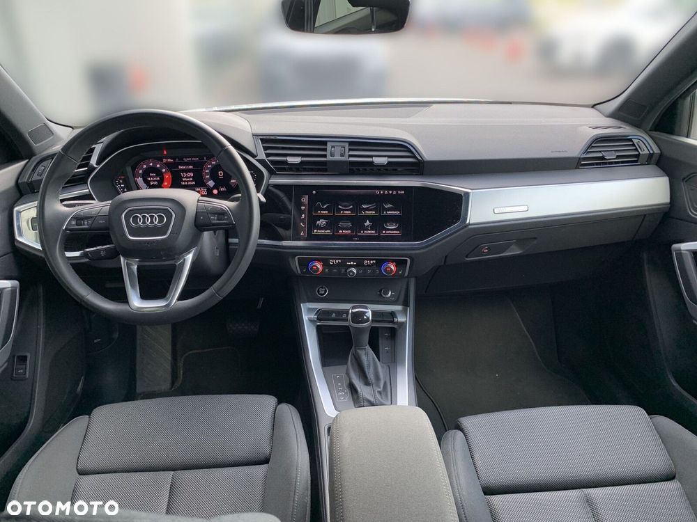 Audi Q3 - 17