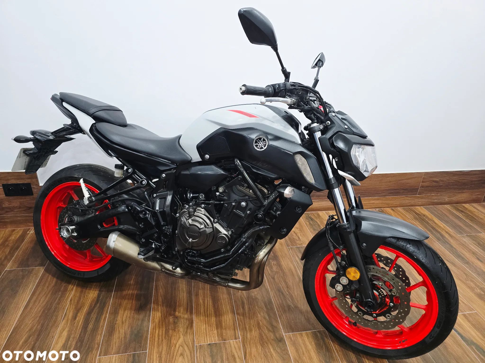 Yamaha MT - 1