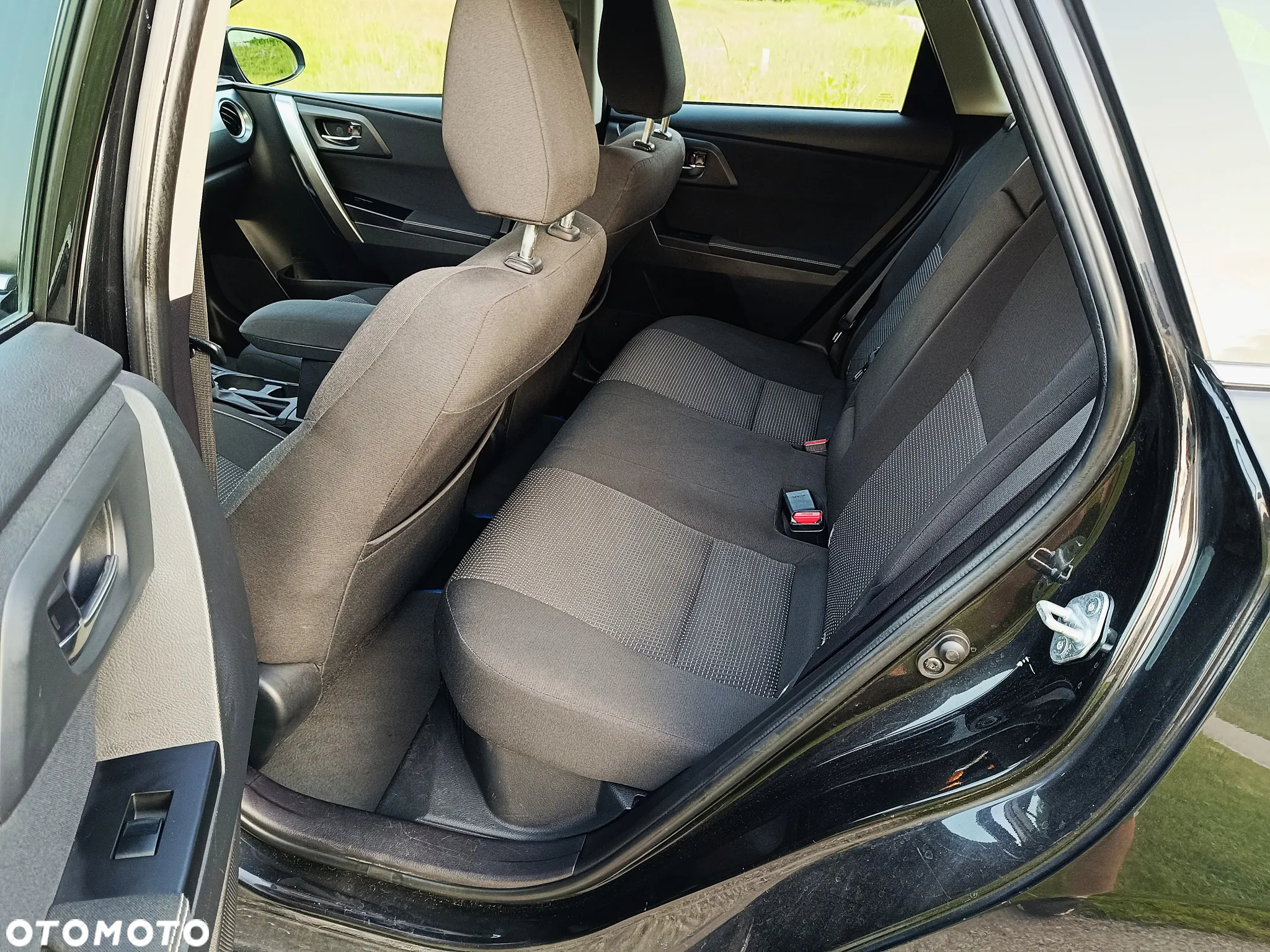 Toyota Auris - 10