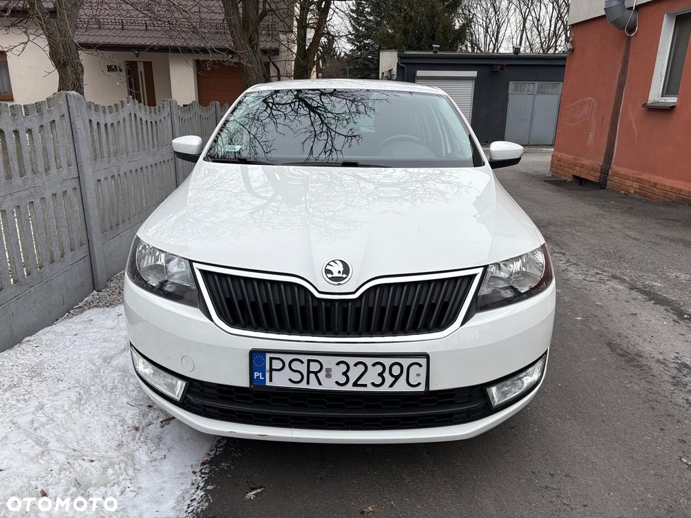 Skoda RAPID 1.4 TDI DPF Edition DSG - 2