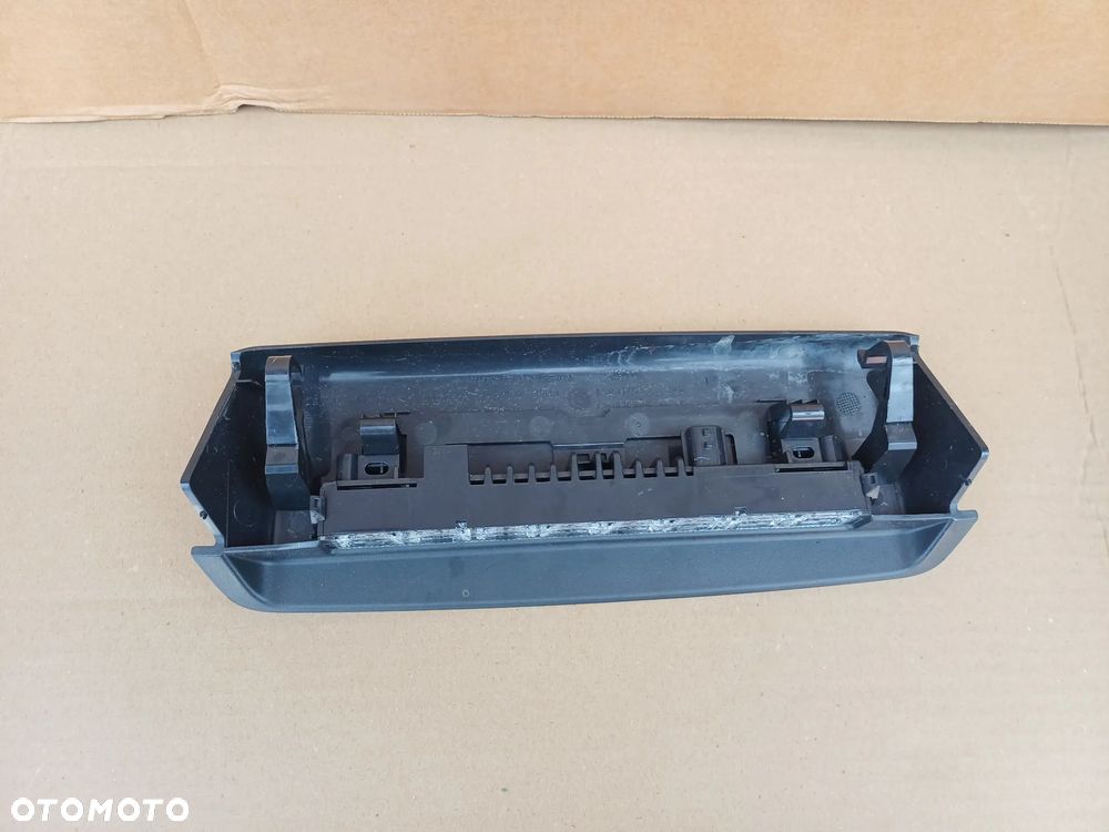 Nissan Note II E12 Trzecie Swiatło Stop - 5