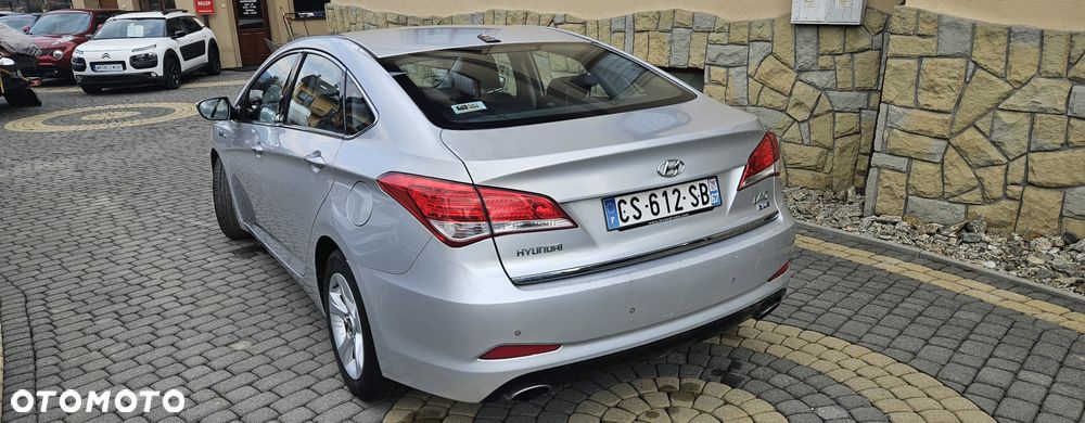 Hyundai i40 - 15