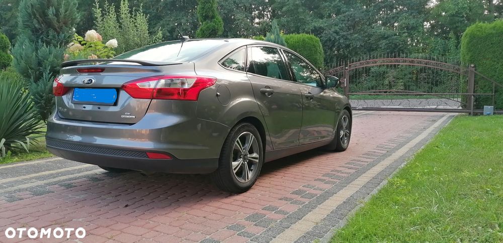 Ford Focus - 18