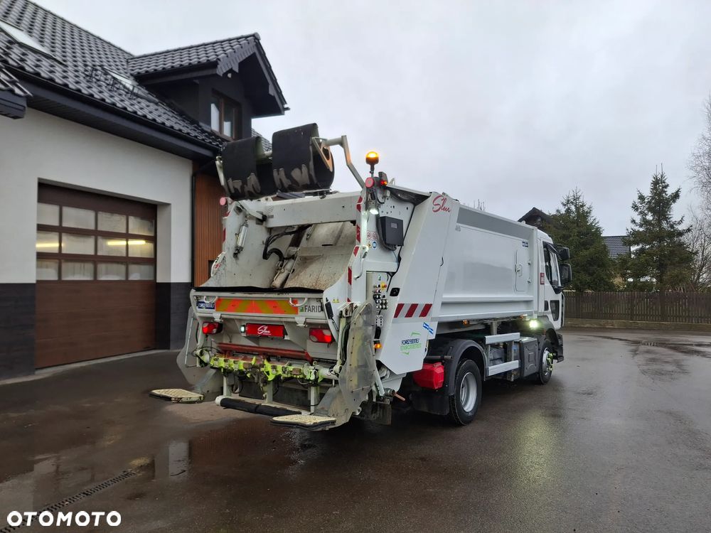 Renault D12 Truck Śmieciarka FARID Forez Bennes EURO 6 2016 rok 2 Osie Opony Bardzo Dobry Stan Zawieszenie Na Poduszkach - 4