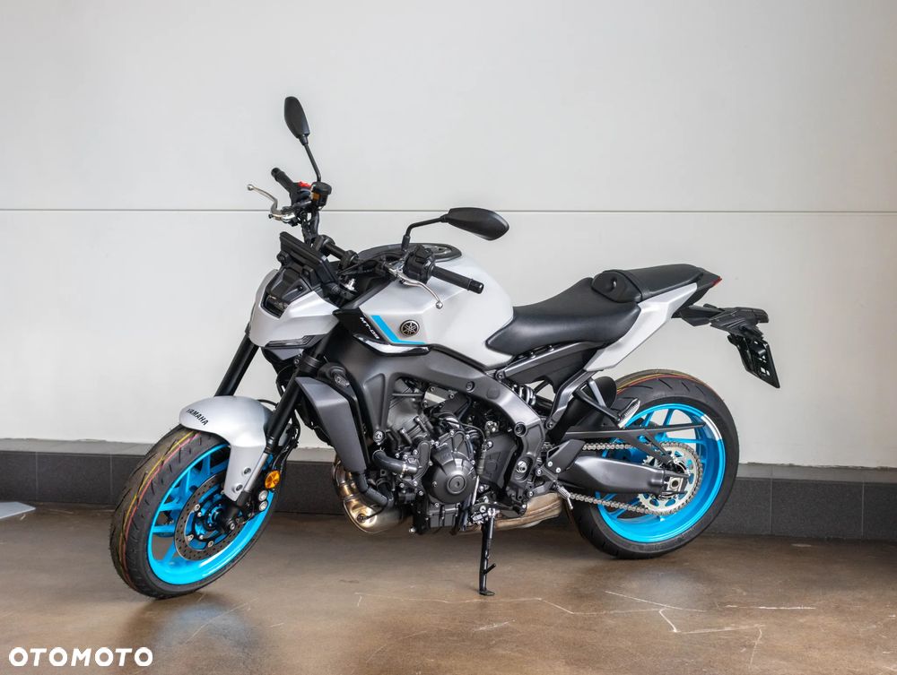 Yamaha MT - 3