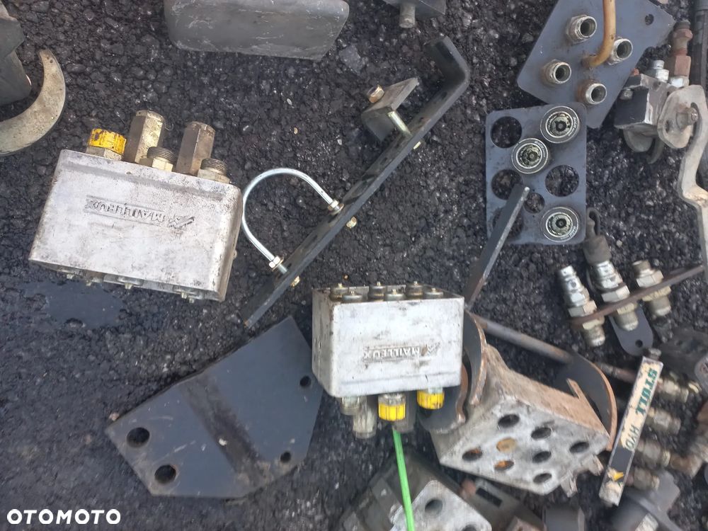 Rozdzielacz Hydrauliczny szybko złącze MAILLEUX SDM 143/2-PM SZYBKOZŁĄCZE do tura zawór sterujący 2S-4550-2ST, dcm142/2,TRIMA MULTI-DOC,KASETA,Ładowacz czołowy,stoll,manip,multizłącze,klamra, TUR FAUCHEUX PRESTIGE 120 F2 - 11