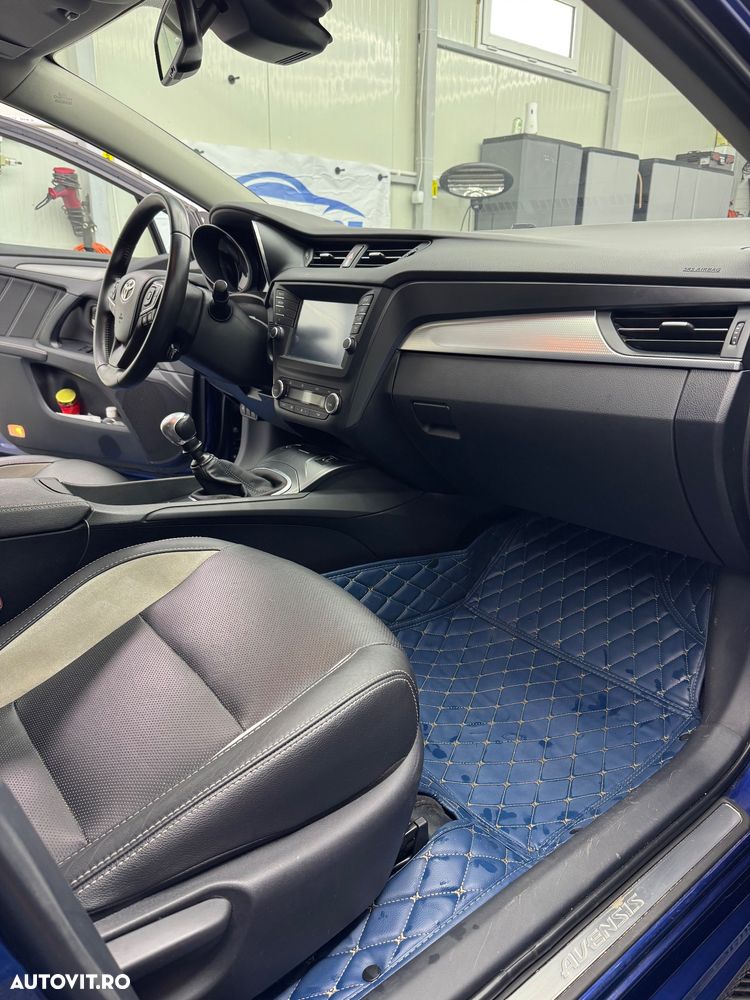 Toyota Avensis 2.0 D-4D Elegance - 20