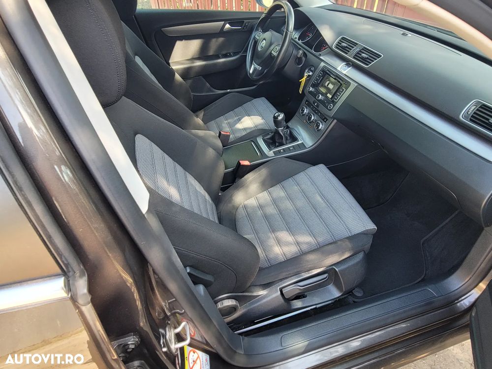 Volkswagen Passat 1.6 TDI BlueMotion - 9