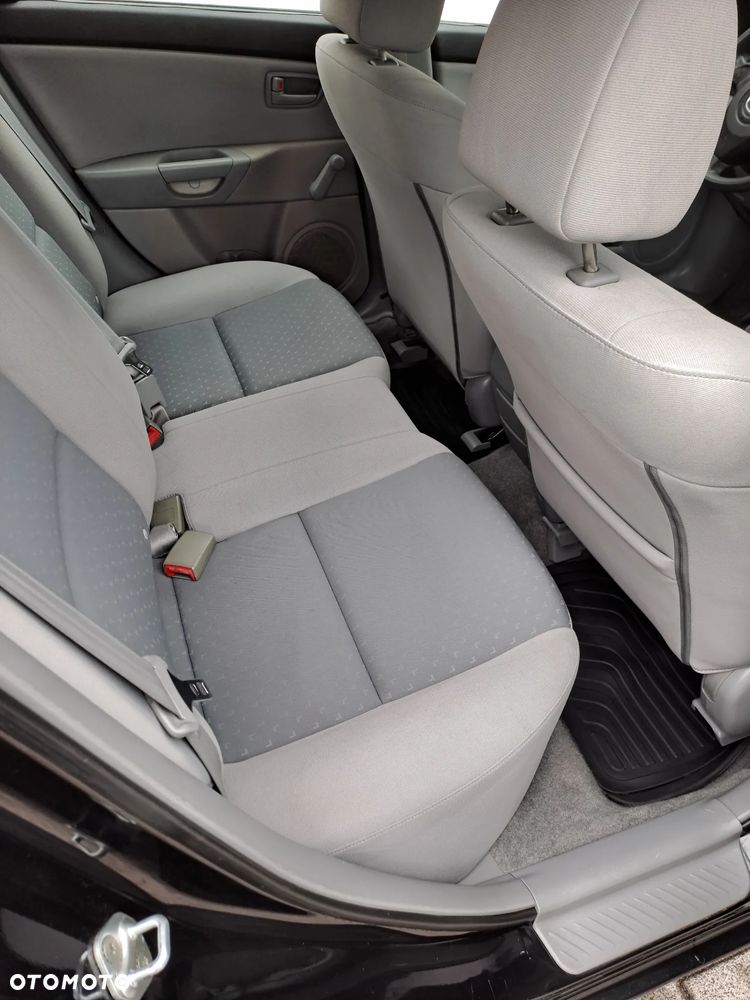 Mazda 3 1.6 Sport Active - 8
