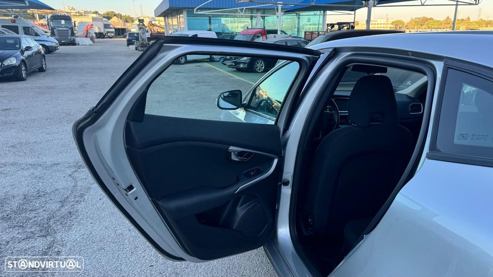 Volvo V40 2.0 D2 Kinetic Eco - 7