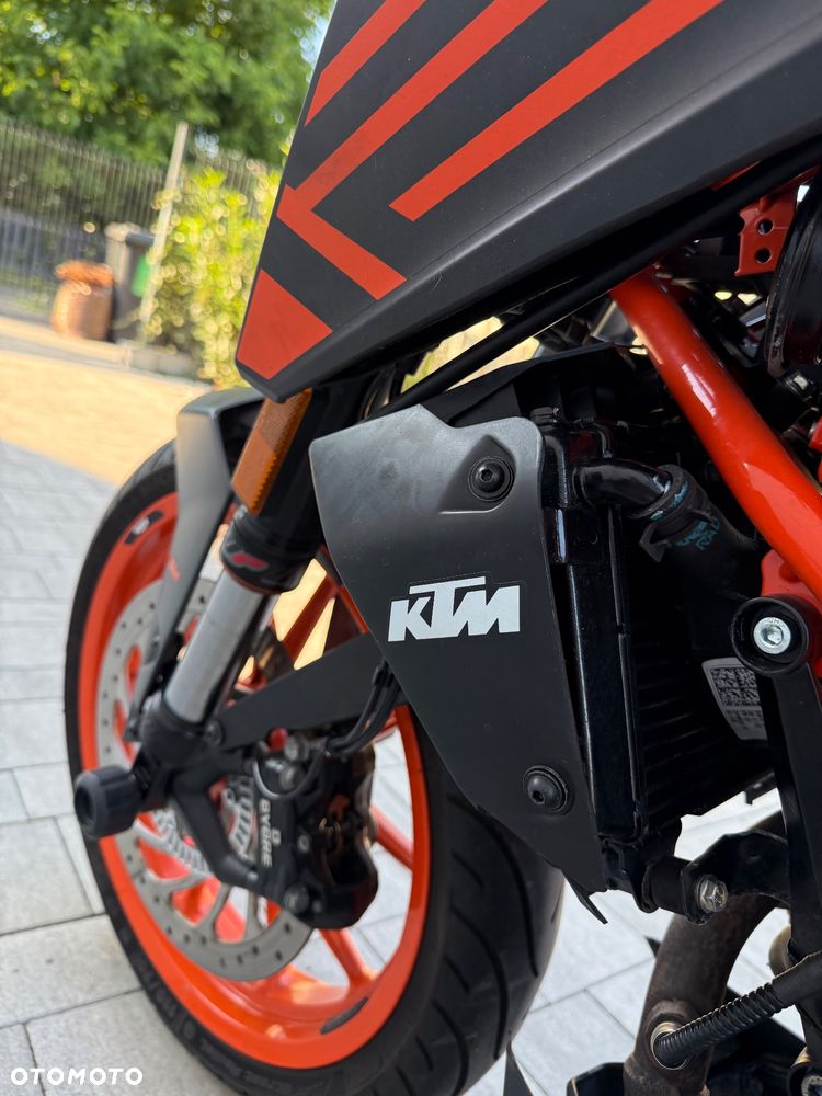 KTM Duke 125 - 11