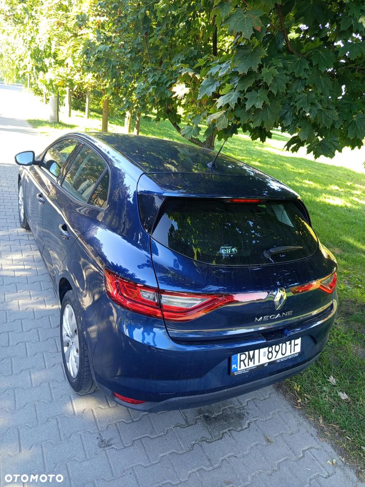 Renault Megane 1.2 Energy TCe Life - 10
