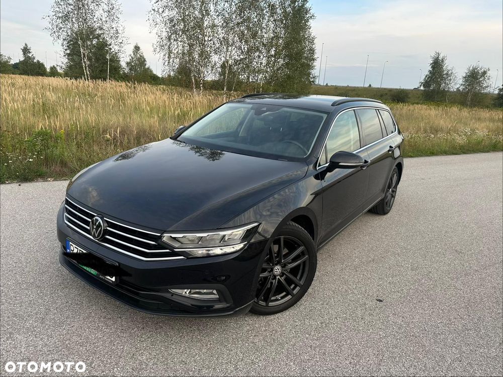 Volkswagen Passat Variant 2.0 TDI EVO Elegance DSG - 2