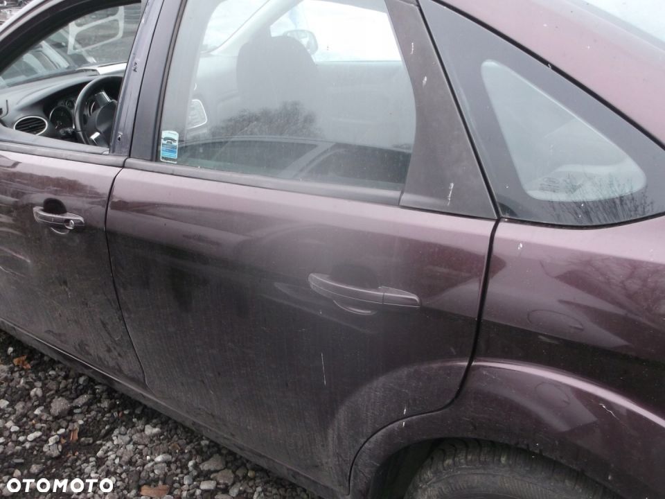 ford focus mk2 po lifcie kolor s8 drzwi tyl sedan - 1