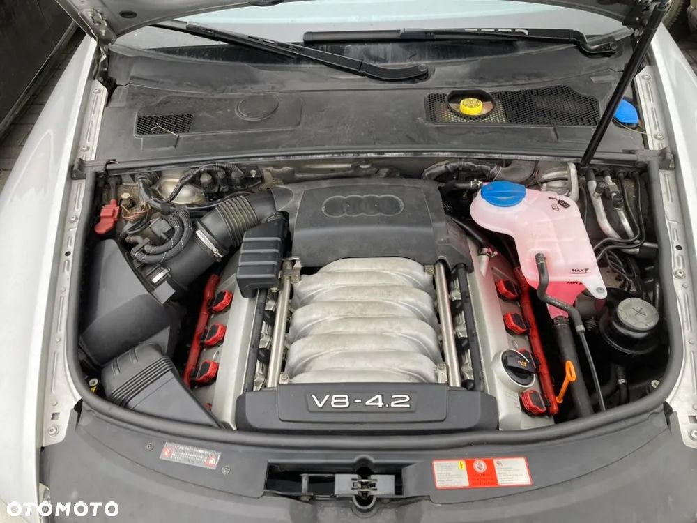 Audi A6 Avant 4.2 Quattro Tiptronic - 33