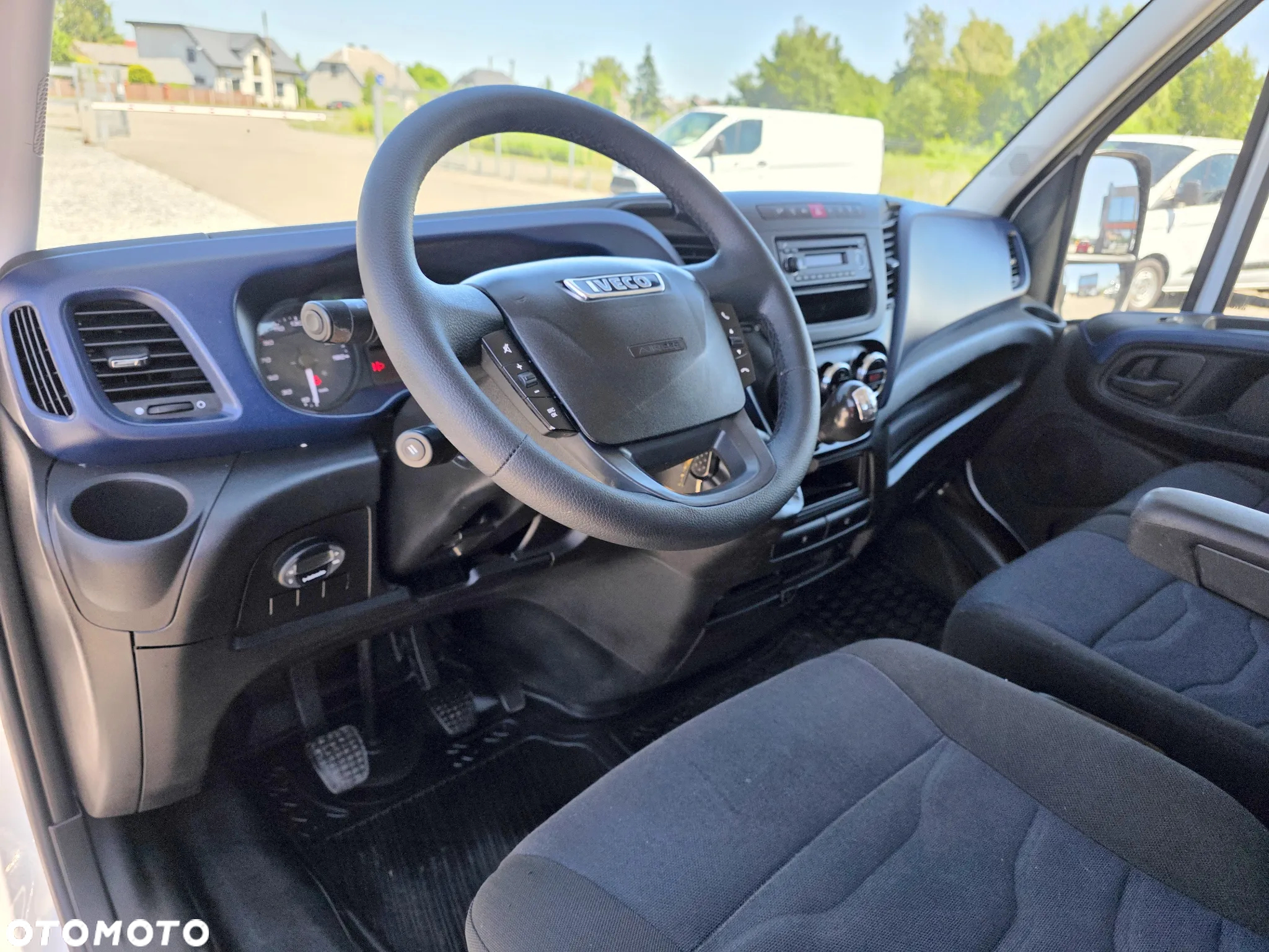 Iveco 35S16 2,3 HPI 160 KONNA DOKA BRYGADÓWKA 7 OSOBOWA 3,1M SKRZYNIA KLIMA 4,1M ROZSTAW OSI WEBASTO GWARANCJA - 13