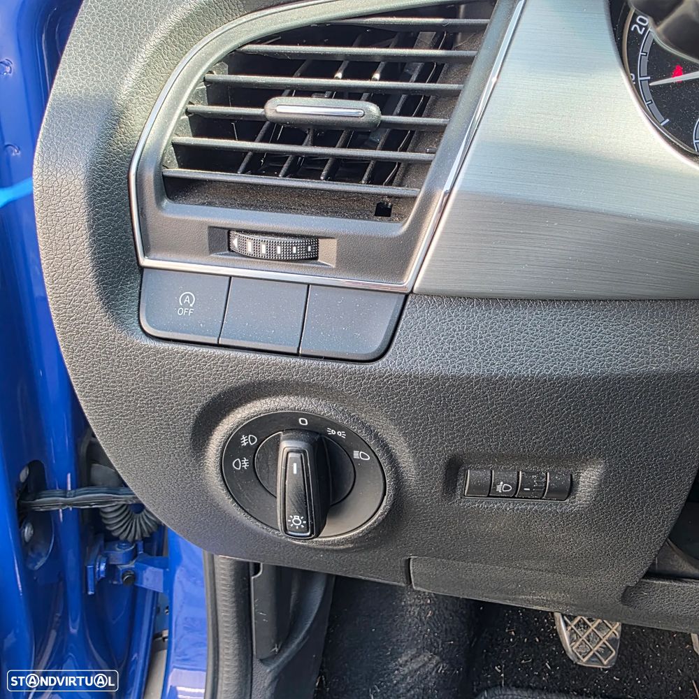 Skoda Fabia 1.0 Active - 17