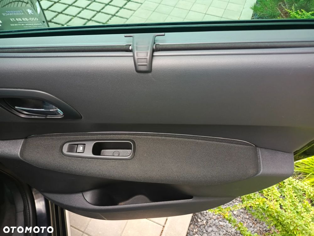 Peugeot 3008 1.6 HDi Premium - 27