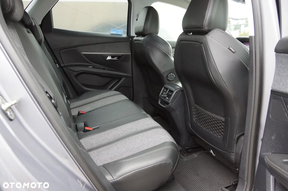 Peugeot 3008 2.0 HDi Active - 27