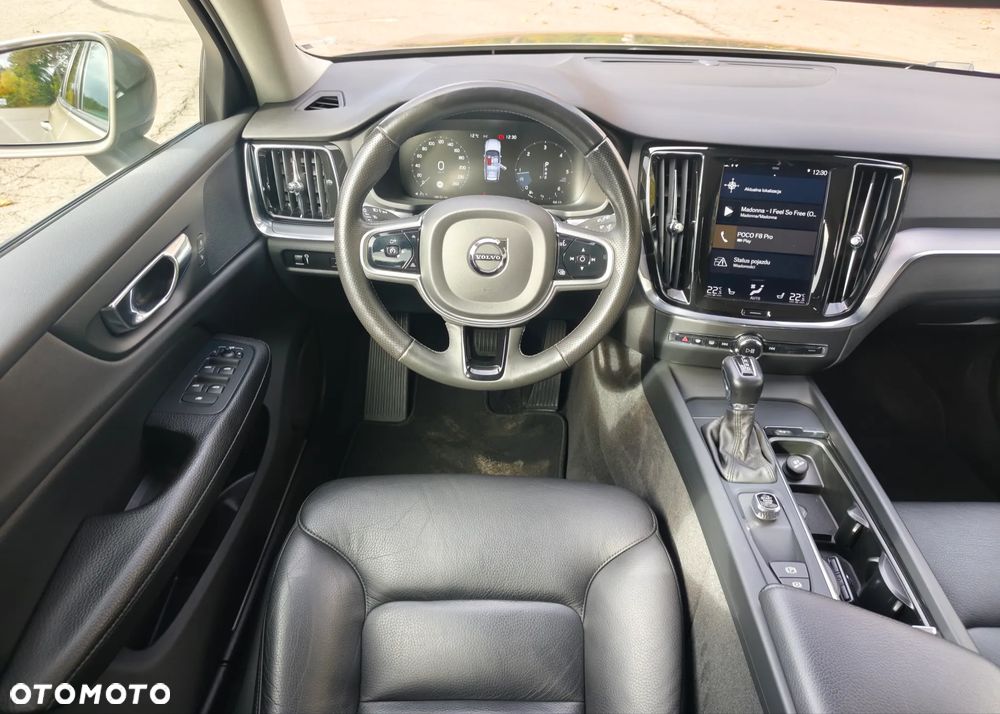 Volvo V60 D3 Geartronic Momentum - 22