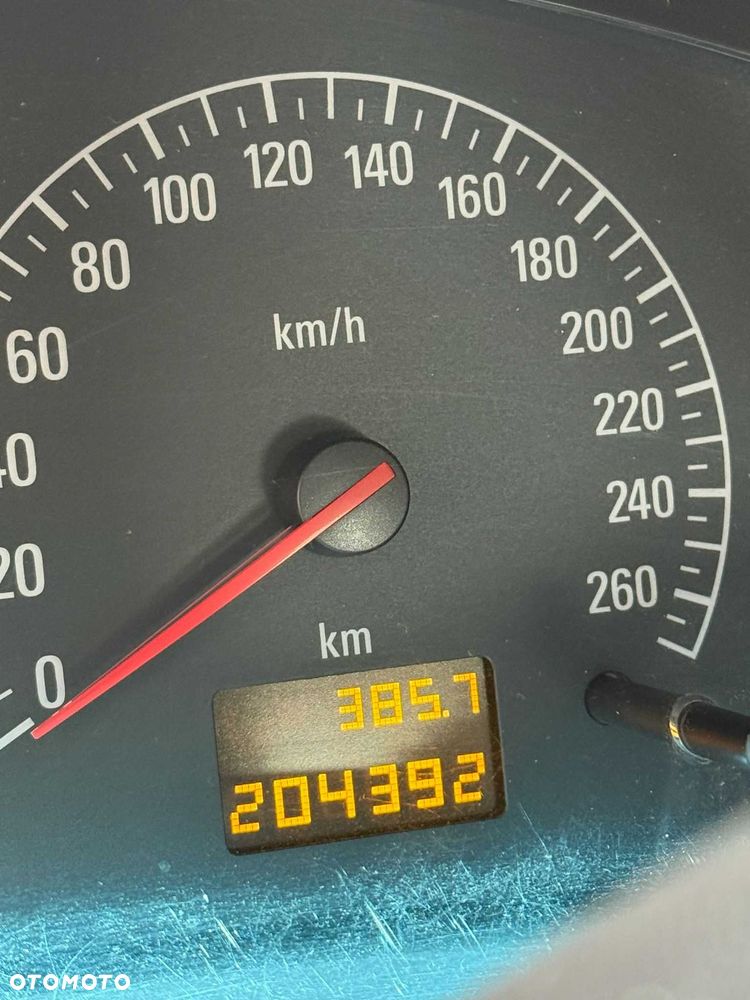 Opel Vectra - 4