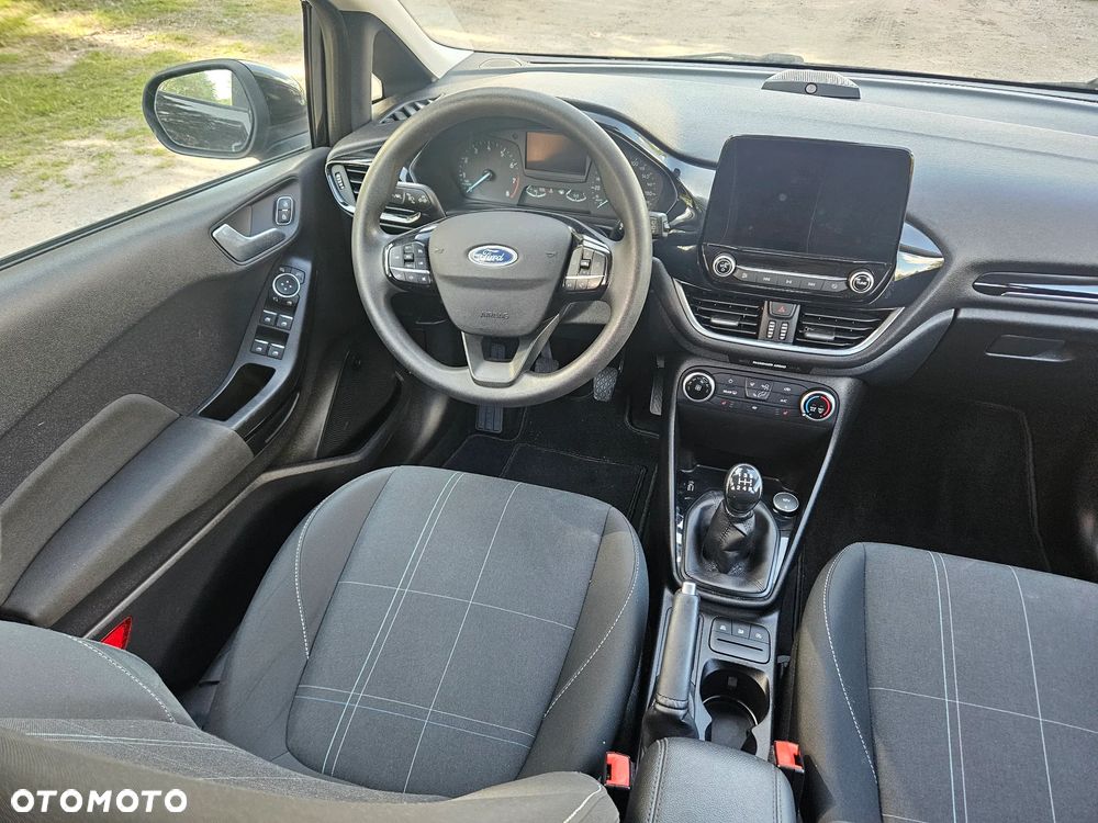 Ford Fiesta 1.1 S&S COOL&CONNECT - 25